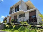 Casa / Sobrado em Condomínio para Locação em Jacareí/SP...