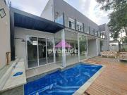 Casa / Sobrado em Condomínio para Locação em Jacareí/SP...