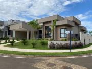 Casa / Sobrado em Condomínio para Locação em...