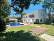 Casa / Sobrado em Condomínio para Locação em Jandira/SP...