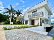 Casa / Sobrado em Condomínio para Locação em Jundiaí/SP...