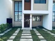 Casa / Sobrado em Condomínio para Locação em Lauro de...