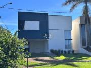 Casa / Sobrado em Condomínio para Locação em Londrina/PR...