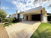 Casa / Sobrado em Condomínio para Locação em Londrina/PR...