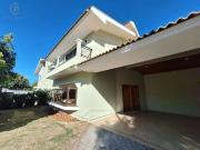 Casa / Sobrado em Condomínio para Locação em Londrina/PR...
