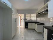 Casa / Sobrado em Condomínio para Locação em Londrina/PR...
