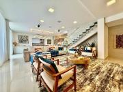 Casa / Sobrado em Condomínio para Locação em Londrina/PR...