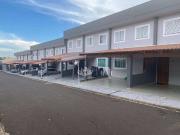 Casa / Sobrado em Condomínio para Locação em Londrina/PR...