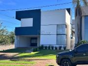 Casa / Sobrado em Condomínio para Locação em Londrina/PR...