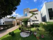 Casa / Sobrado em Condomínio para Locação em Londrina/PR...