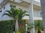 Casa / Sobrado em Condomínio para Locação em Londrina/PR...