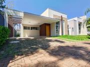 Casa / Sobrado em Condomínio para Locação em Londrina/PR...