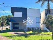 Casa / Sobrado em Condomínio para Locação em Londrina/PR...