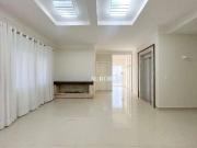 Casa / Sobrado em Condomínio para Locação em Londrina/PR...
