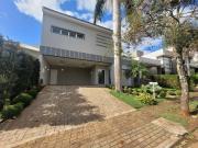 Casa / Sobrado em Condomínio para Locação em Londrina/PR...