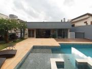 Casa / Sobrado em Condomínio para Locação em Londrina/PR...