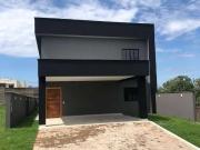 Casa / Sobrado em Condomínio para Locação em Londrina/PR...