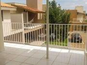 Casa / Sobrado em Condomínio para Locação em Londrina/PR...