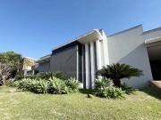 Casa / Sobrado em Condomínio para Locação em Londrina/PR...