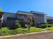 Casa / Sobrado em Condomínio para Locação em Londrina/PR...
