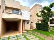 Casa / Sobrado em Condomínio para Locação em Londrina/PR...