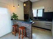 Casa / Sobrado em Condomínio para Locação em Londrina/PR...