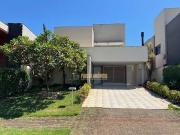 Casa / Sobrado em Condomínio para Locação em Londrina/PR...