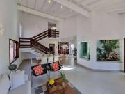 Casa / Sobrado em Condomínio para Locação em Louveira/SP...