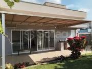 Casa / Sobrado em Condomínio para Locação em Louveira/SP...