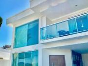 Casa / Sobrado em Condomínio para Locação em Macaé/RJ...