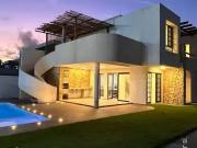 Casa / Sobrado em Condomínio para Locação em Maceió/AL...