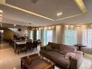 Casa / Sobrado em Condomínio para Locação em Manaus/AM...