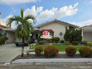 Casa / Sobrado em Condomínio para Locação em Manaus/AM...