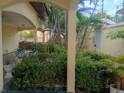 Casa / Sobrado em Condomínio para Locação em Manaus/AM...