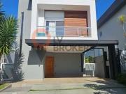 Casa / Sobrado em Condomínio para Locação em Mogi das...