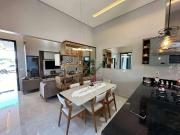 Casa / Sobrado em Condomínio para Locação em Mogi...