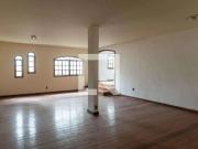 Casa / Sobrado em Condomínio para Locação em Niterói/RJ...