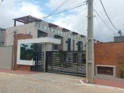 Casa / Sobrado em Condomínio para Locação em...