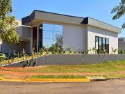 Casa / Sobrado em Condomínio para Locação em...