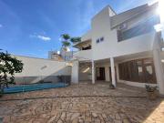 Casa / Sobrado em Condomínio para Locação em...