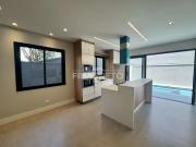 Casa / Sobrado em Condomínio para Locação em...