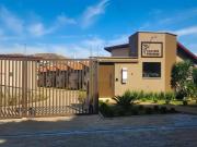 Casa / Sobrado em Condomínio para Locação em Poços de...