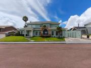 Casa / Sobrado em Condomínio para Locação em Ponta...