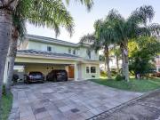 Casa / Sobrado em Condomínio para Locação em Porto...