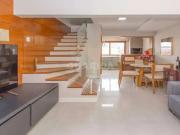 Casa / Sobrado em Condomínio para Locação em Porto...