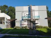 Casa / Sobrado em Condomínio para Locação em Porto...