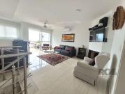 Casa / Sobrado em Condomínio para Locação em Porto...