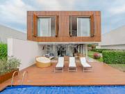 Casa / Sobrado em Condomínio para Locação em Porto...