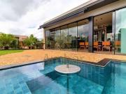 Casa / Sobrado em Condomínio para Locação em Ribeirão...