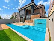 Casa / Sobrado em Condomínio para Locação em Ribeirão...